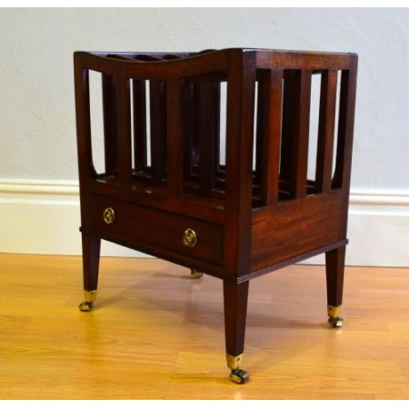 Antiker Mahagoni Zeitungsständer