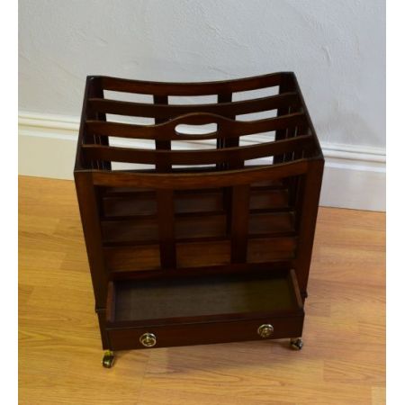 Antiker Mahagoni Zeitungsständer