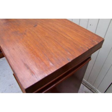 Antikes offenes Mahagoni Bücherregal aus dem 19. Jahrhundert