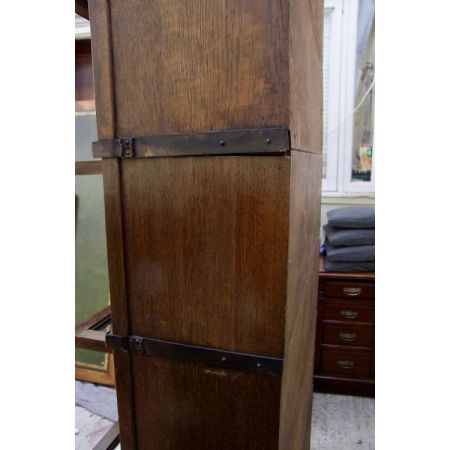 Antikes Eichenholz Stapel Bücherschrank von Globe Wernicke