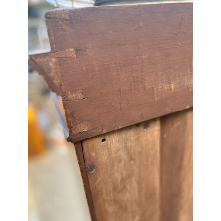 Antikes kleines Mahagoni-Bücherregal auf Zwergsockel aus dem 19. Jahrhundert