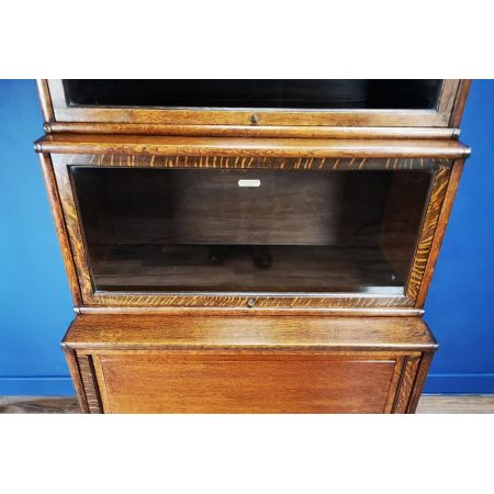 Großer antiker Globe Wernicke Barristers Bücherschrank von ca 1900