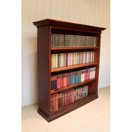Antikes rustikales Bücheregal aus Mahagoni und Weichholz