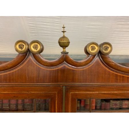 Antiker Inlaid Mahagoni Bücherschrank aus der George IV Epoche