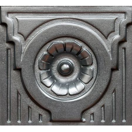 Großer antiker Kamin aus Gusseisen