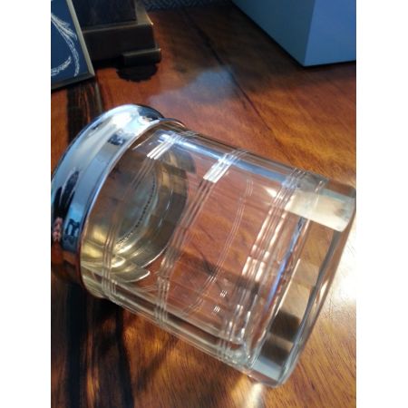 Antikes Birmingham geschliffenes Glas mit massivem Silberdeckel um 1910