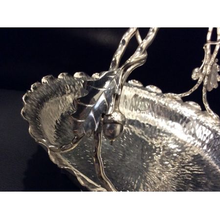 Antiker Hukin and Heath-Korb aus Silber mit detailreichen Verzierungen 1900