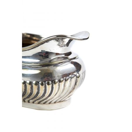 Viktorianisches, dreiteiliges Teeservice versilbert, antik 19. Jahrhundert