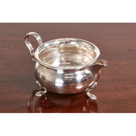 Dreiteiliges, versilbertes Teeservice mit Zuckerzange, antik 19. Jahrhundert