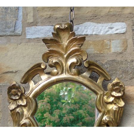 Antiker venezianischer Schildformspiegel