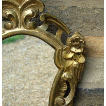 Antiker venezianischer Schildformspiegel