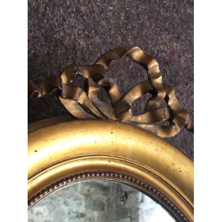 Antiker, ovaler, vergoldeter, gerahmter Spiegel aus dem 19. Jahrhundert