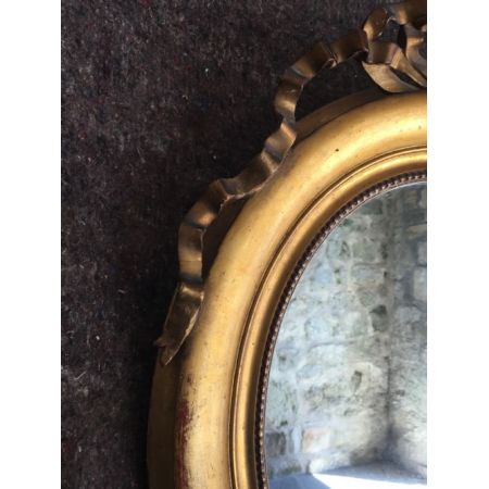 Antiker, ovaler, vergoldeter, gerahmter Spiegel aus dem 19. Jahrhundert