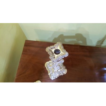 Antikes Paar versilberter Kerzenhalter aus dem späten 19. Jahrhundert