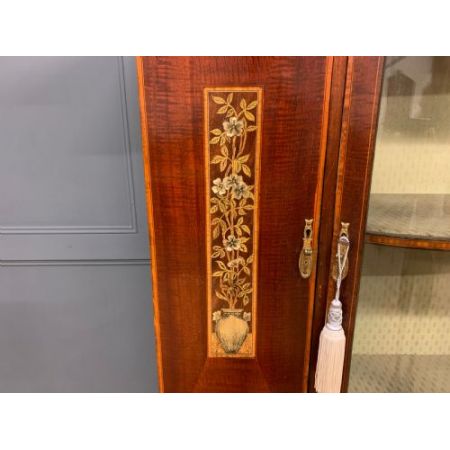 Antike Inlaid Vitrine aus Mahagoni im Kunsthandwerk Stil