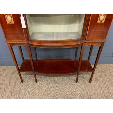 Antike Inlaid Vitrine aus Mahagoni im Kunsthandwerk Stil