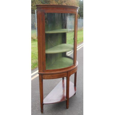 Antike edwardianische Inlaid Mahagoni-Bowfront Vitrine