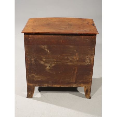 Antike Mahagoni-Kommode mit Bowfront aus der Mitte des 19. Jahrhunderts