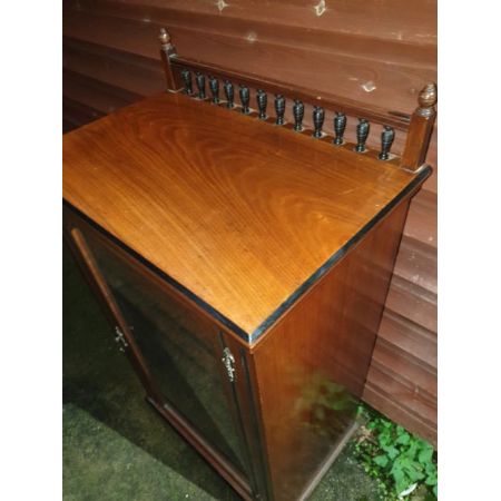 Antiker ebonisierter Musikschrank aus massivem Nussbaumholz