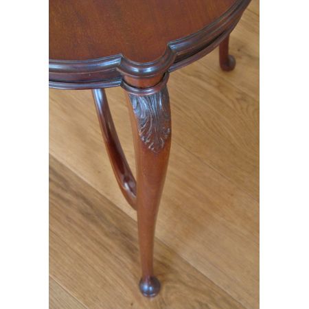 Edwardianischer, ovaler Beistelltisch aus Mahagoni Massivholz antik