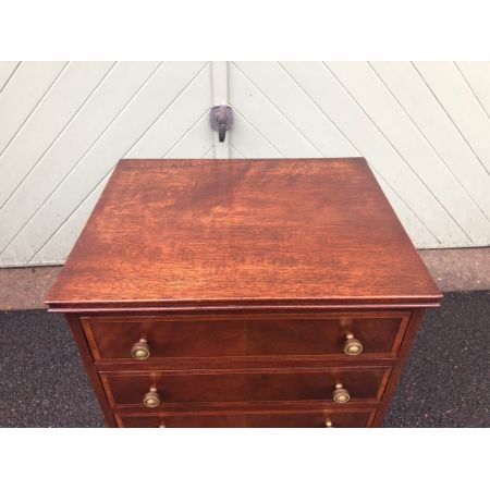 Antiker edwardian Nachttisch aus Mahagoni Massivholz 