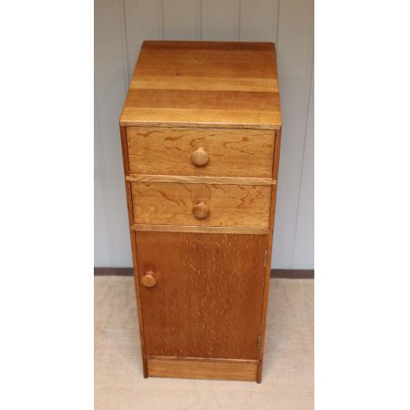 Antiker Eichenholz Schrank im Cotswolds Stil, aus den 1030er Jahren