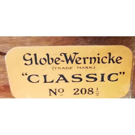 Antiker Art Deco Mahagoni Bücherschrank mit Glasfront von Globe Wernicke