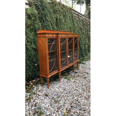 Antiker edwardianischer Inlaid Breakfront Bücherschrank aus Satinholz