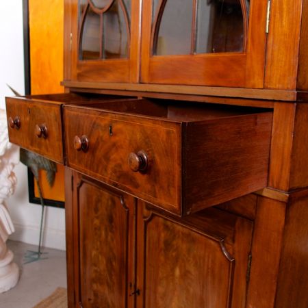 Antiker Glasierter Mahagoni Bücherschrank aus dem 19. Jahrhundert