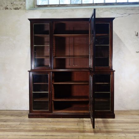 Regency Library Bookcase aus Mahagoni Massivholz antik