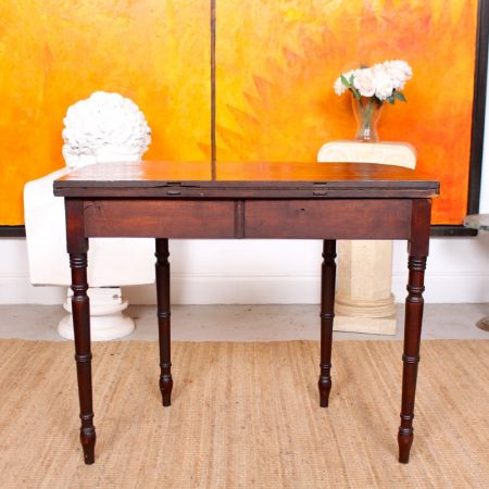 Antiker Games Table aus Mahagoni Massivholz 1870