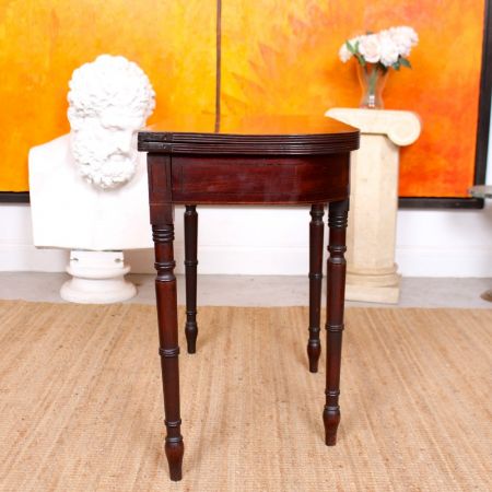 Antiker Games Table aus Mahagoni Massivholz 1870