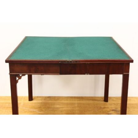 Antiker Games Table aus Mahagoni Massivholz 18. Jahrhundert