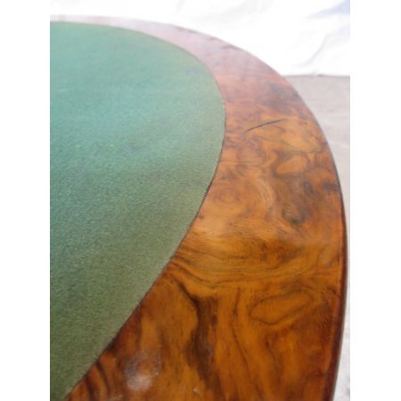 Antiker demi lune Games Table aus Wurzelnussholz Massivholz 19. Jahrhundert
