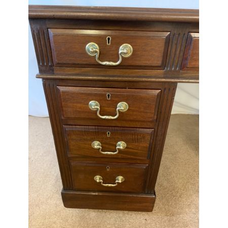 Antiker Mahagoni Sockelschreibtisch