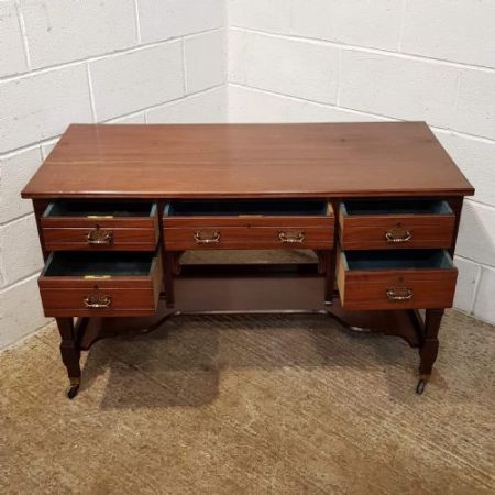 Antiker edwardianischer Mahagoni Schreibtisch