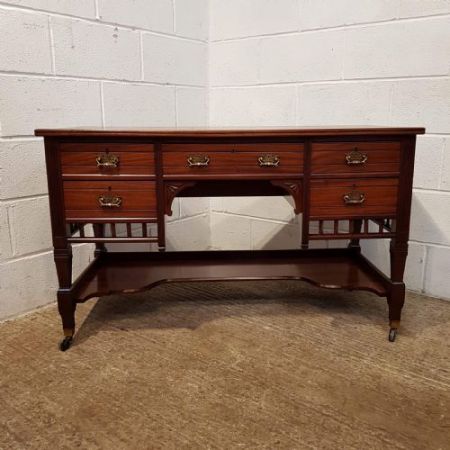 Antiker edwardianischer Mahagoni Schreibtisch