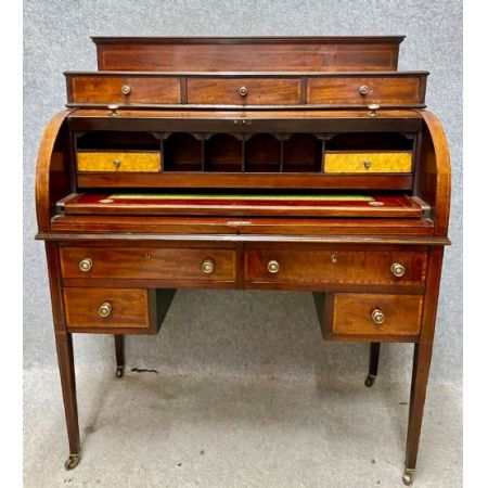 Antiker Zylinder Schreibtisch aus massivem Mahagoni