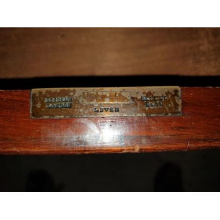 Antiker Pedestal Desk aus Mahagoni Massivholz