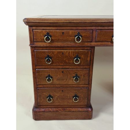 Antiker Pedestal Desk aus Eiche Massivholz 1870 englisch