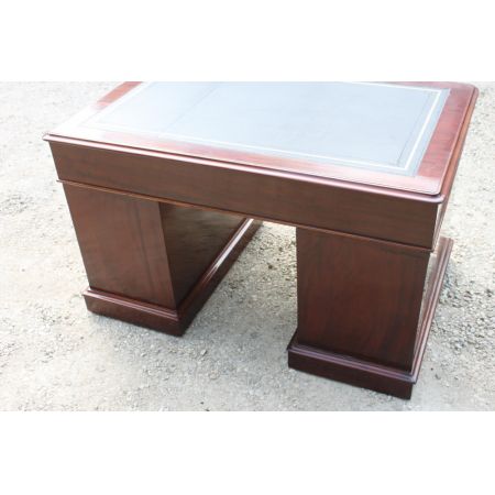 Antiker Pedestal Desk aus Mahagoni Massivholz englisch 1850