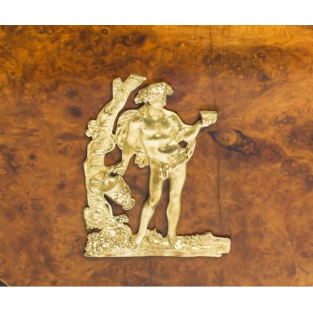 Antiker Pedestal Desk aus Wurzelnuss- und Olivenholz 1870