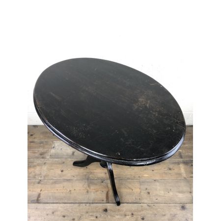 Antiker ebonisierter Weintisch mit ovaler Platte