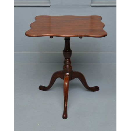 Antiker Mahagoni Weintisch