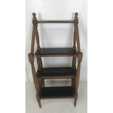 Antike Bibliotheksstufen