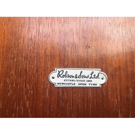 Antiker Kleiderschrank aus Wurzelnussholz Massivholz 1920