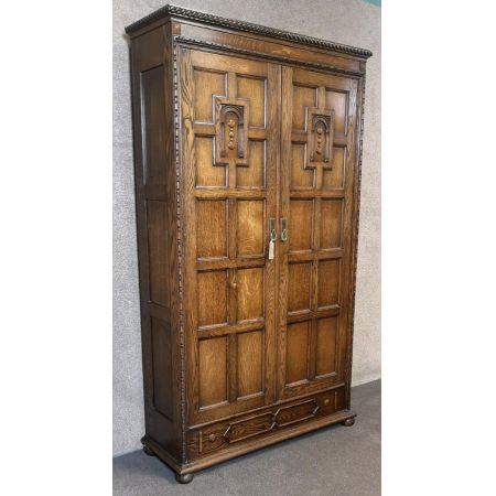 Antiker Kleiderschrank aus Eichenholz Massivholz 1920