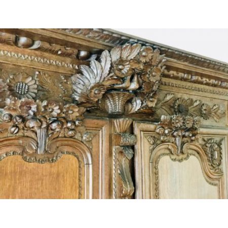 Original antiker, französischer Massivholz-Kleiderschrank aus Eiche, 19. Jahrhundert