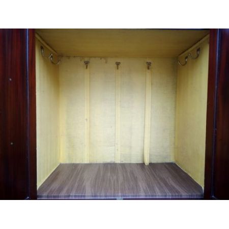 Großer edwardianischer Prinzessinen Kleiderschrank