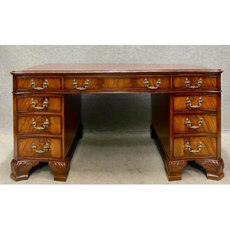 Hervorragender antiker Mahagoni-Partnerschreibtisch im Chippendale-Stil 